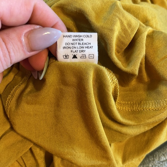 Mustard Yellow Sleeveless Bodycon Dress - Picture 7 of 7